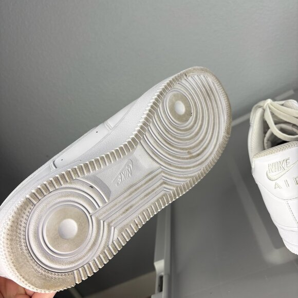 Nike Air Force 1 '07 Triple White CW2288-111 - Picture 5 of 7